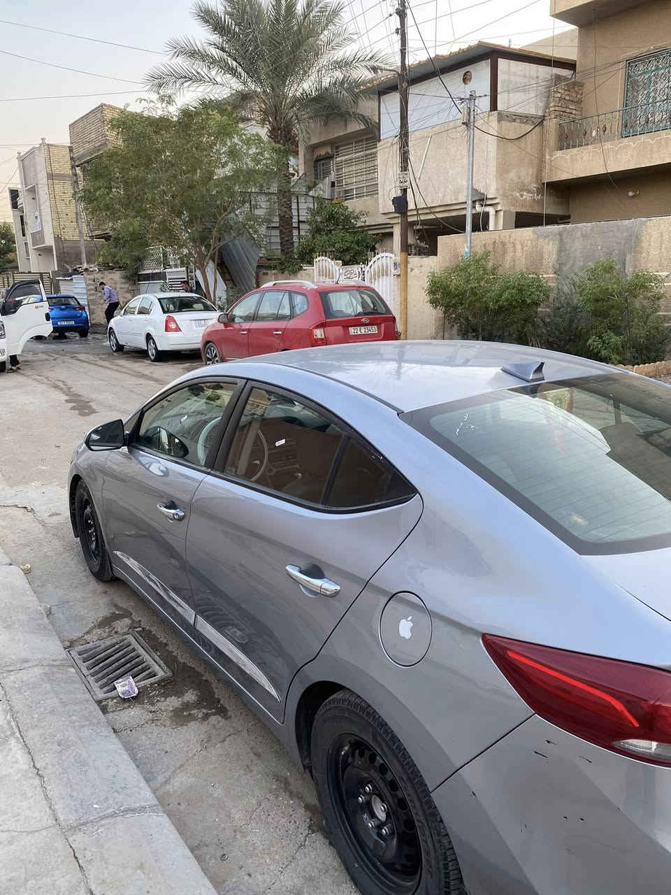 انترا موديل 2017
موصفات نص فول 
حادثه بابين عكس سايق 
محركه 2000 دوش 
كير at
سيـارة خير من الله 
125وبيه مجال للطيبين 
***********
متواجد وتساب
