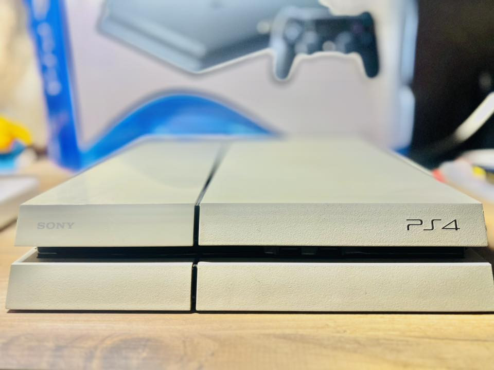 📌 الجهاز: PlayStation 4 – نسخة Fat
📌 الحالة: نظيف 100%

🔧 مكفول من التصليح + شرط الفحص+نظافة 100‎%‎
يحتوي على ( 3 جوستيكات واحدة اصليه)
مع كارتونة..

💿 يحتوي على 6 ألعاب:
 • بيس 2021
 • GTA
 • Call of Duty
 • • •اله الحرب
مديلفيد

💰 السعر: (225)
📍 الموقع: (بغداد-مدينة الصدر)
رقم الهاتف :***********
واتس اب +اتصال+ماسنجر

كما موضح بصور
