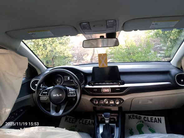 سلام عليكم 
للبيع 
موديل 2023
ماشيه 37
رقم بغداد 
عنوان بغداد 
بدون إرباك 
سعر 142
موبايل ***********
