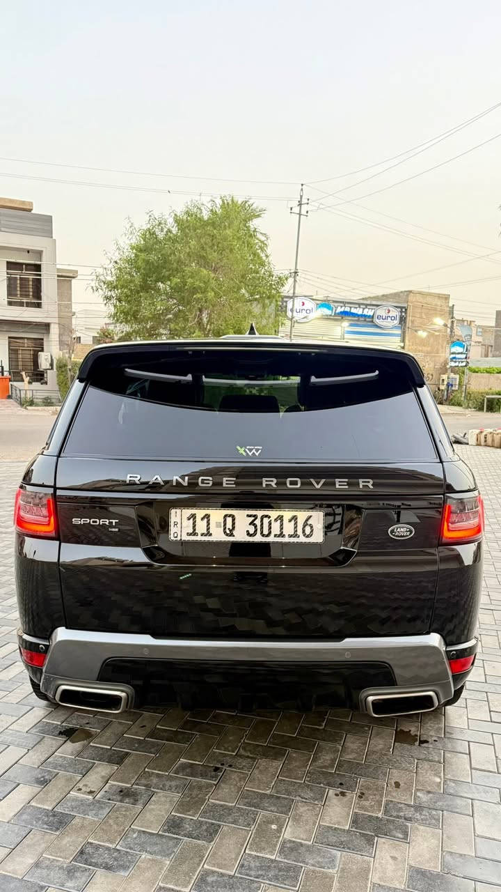 السلام عليكم
رانج روفر سبورت HSE 2022 محرك 6 سلندر وارد كندا كلين تايتل مكفوله من كلشي مغلفه PPF ماشيه 33 ميل السياره جديده كلش وبدون نقص رقم بغداد ب اسمي العنوان بغداد السعر 485 ورقه للاستفسار ***********
