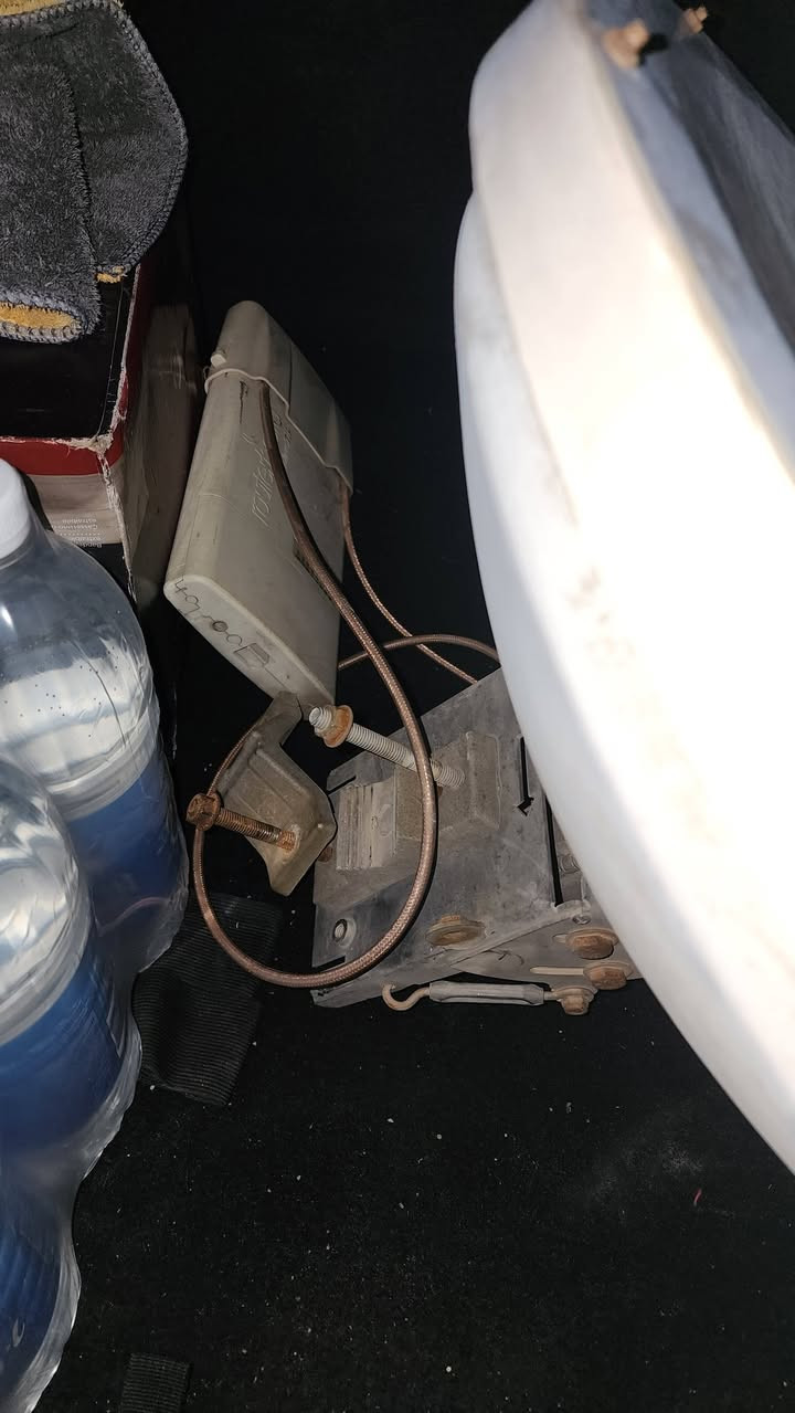 صحن انتي نويز دلتالنك حجم 26 السعر 50 الف
مايكروتك 912 السعر 25

***********
