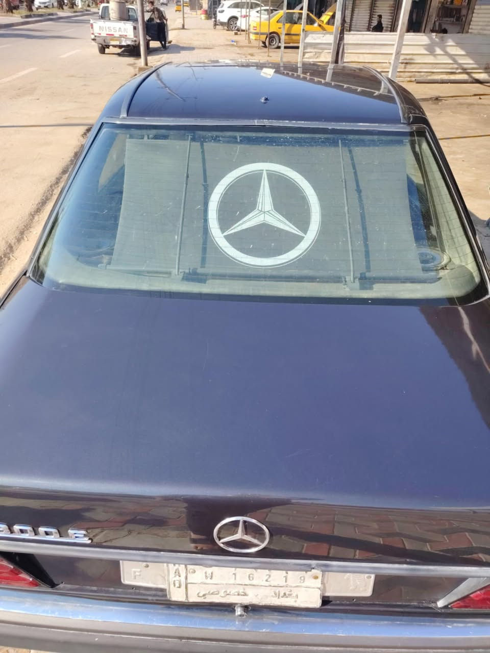 بسم الله تبارك الرحمان 
اخوان  مستعجل عل بيع اقره التفصيل واني خادم 
مارسدس دب موديل 92 اصل رقم  بغداد مشروع وطني السياره مال بيت التنته الماطور شغال بس السجه واكفه وعوسها بس سنتر لوك 
تحويل ثاني يوم   امكينه وكير 3000بشرط مصبوغه جماليه وصدر  قواعد دبلات  خير من الله تبريد ثلج السياره نوعمه ومشي لا خياس ولا شي وسياره احلى من صوره كهربيات كلها شغاله ادامه كامه مناقصه شي الحداديه جديده اريل كهربا ويه السويج 
 خير من الله هذه رقمي*********** 
السعر 57وبيها مجال شي بصيط 
ومن تجي بيك خير وتدلل بكاني ميسان الميمونه
