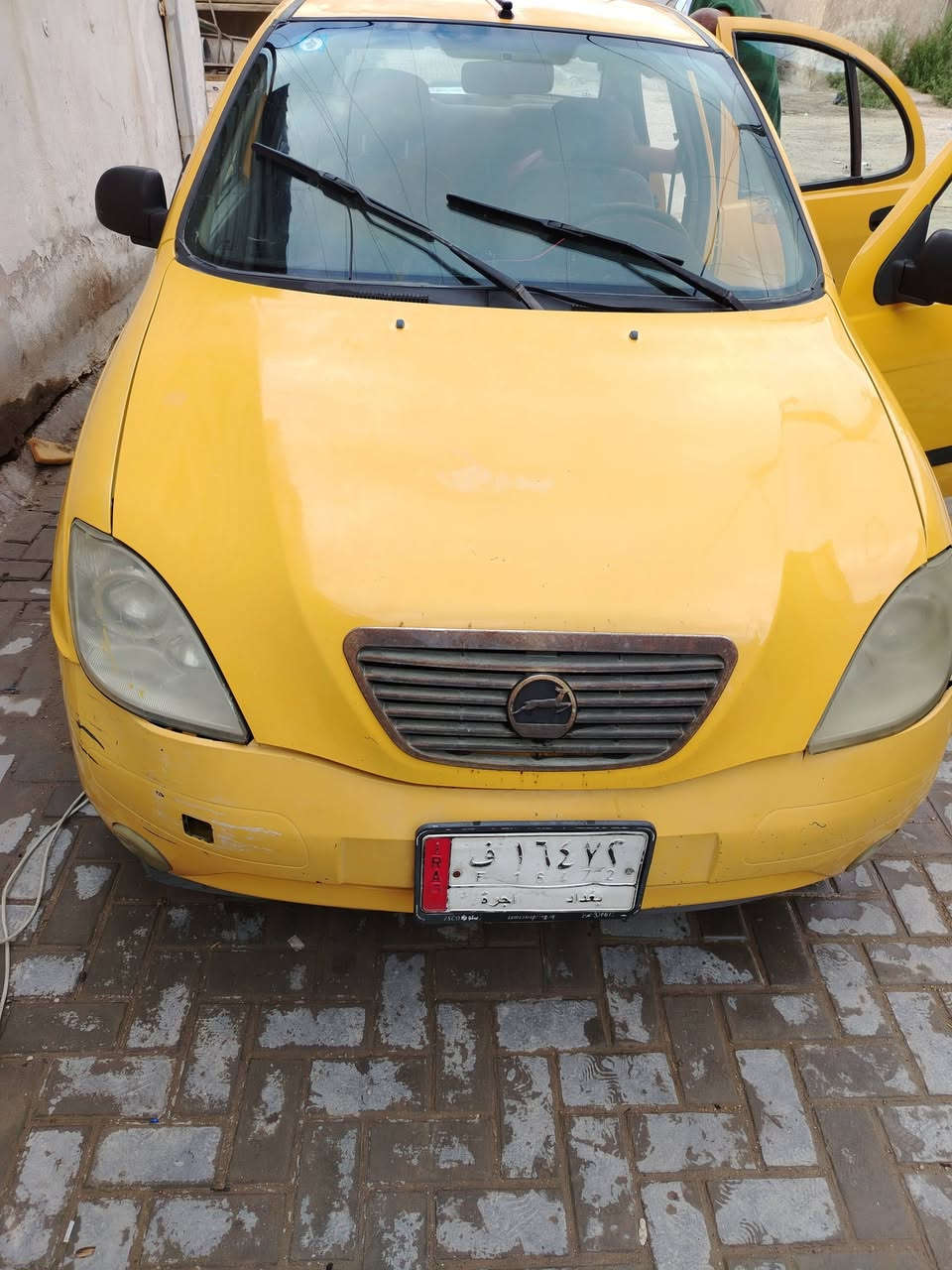 السلام عليكم عندي سيارة 🚗طيبه الفين 2015 للبيع السيارة تبريد محرك مكفوله العنوان بغداد الحريه قرب مدرسة الإمام علي السعر 39 وبيها مجال للستفسار لاتصال على ***********
