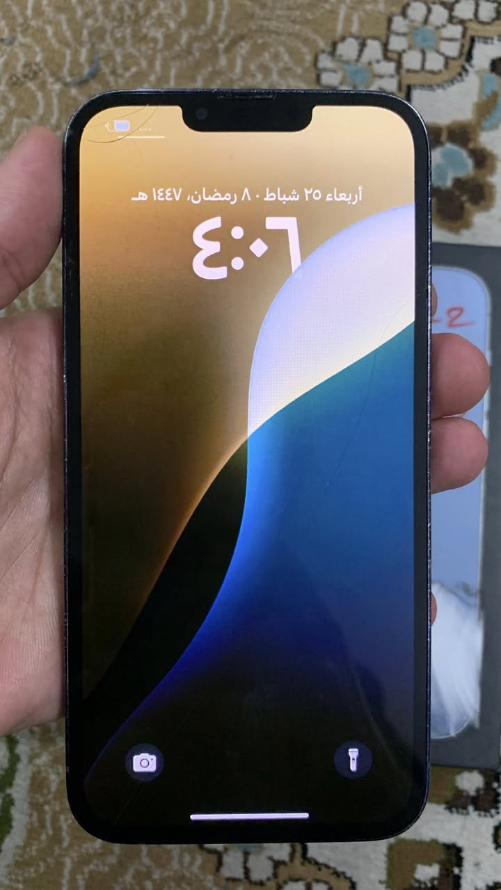 ايفون 13 برو ماكس ذاكرة 512 ملحقاته كارتونه الاصلي و كفر
مبدل شاشه وبطاريه وفلاشه مايشتغل سعر 400 الف وبيه مجال قليل 
رقم *********** مكان بصرة القبلة موجود توصيل
