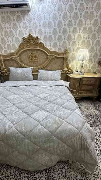 دار للبيع طابو صرف طابقين بناء درجة اولى موقع مميز جدا 
الموقع الرمادي حي الظباط الورار قرب دائرة البيئة 
المساحه 336 
الدار يتكون من طابقين الطابق الارضي غرفتين نوم استقبال هول صاله مجمع صحيات خارج وداخل كراج سياره حديقه مطبخ حار بارد مع مخزن 
الطابق الثاني صاله كبيره مع 3 غرف نوم اثنين منها نظام سويت ماستر مع بلكونات للغرف مع مخزن 

الدار مؤثث ويباع مع الاثاث 

الصور موضحه التفاصيل للدار 

الاستفسار والتواصل مكتب النبال للعقار الرمادي الصوفيه خلف ساحة الاحتفالات سابقا بجانب الحديقه الاتصال 
***********
***********
***********
متوفر واتساب لجميع الارقام
