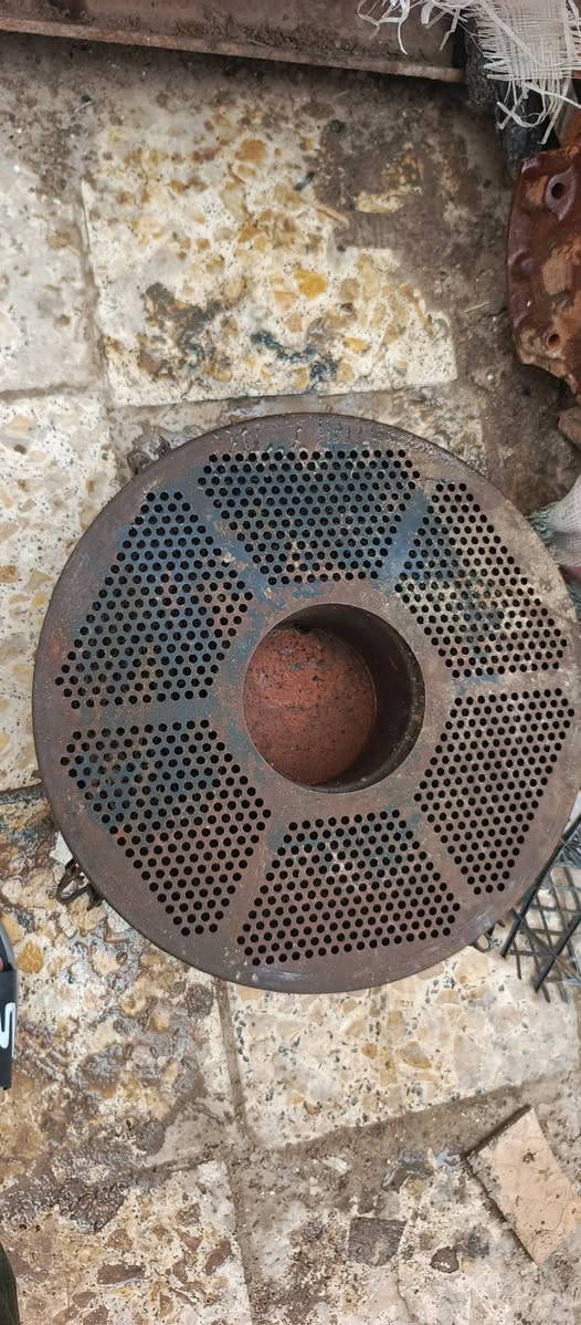 سلام عليكم شوته عشره مال البي نضيفه حيل مكاني الناصريه ***********
