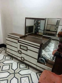 عرفه نوم7 قطع للبيع اي ضرر مابيه للاستفسار 07704992086