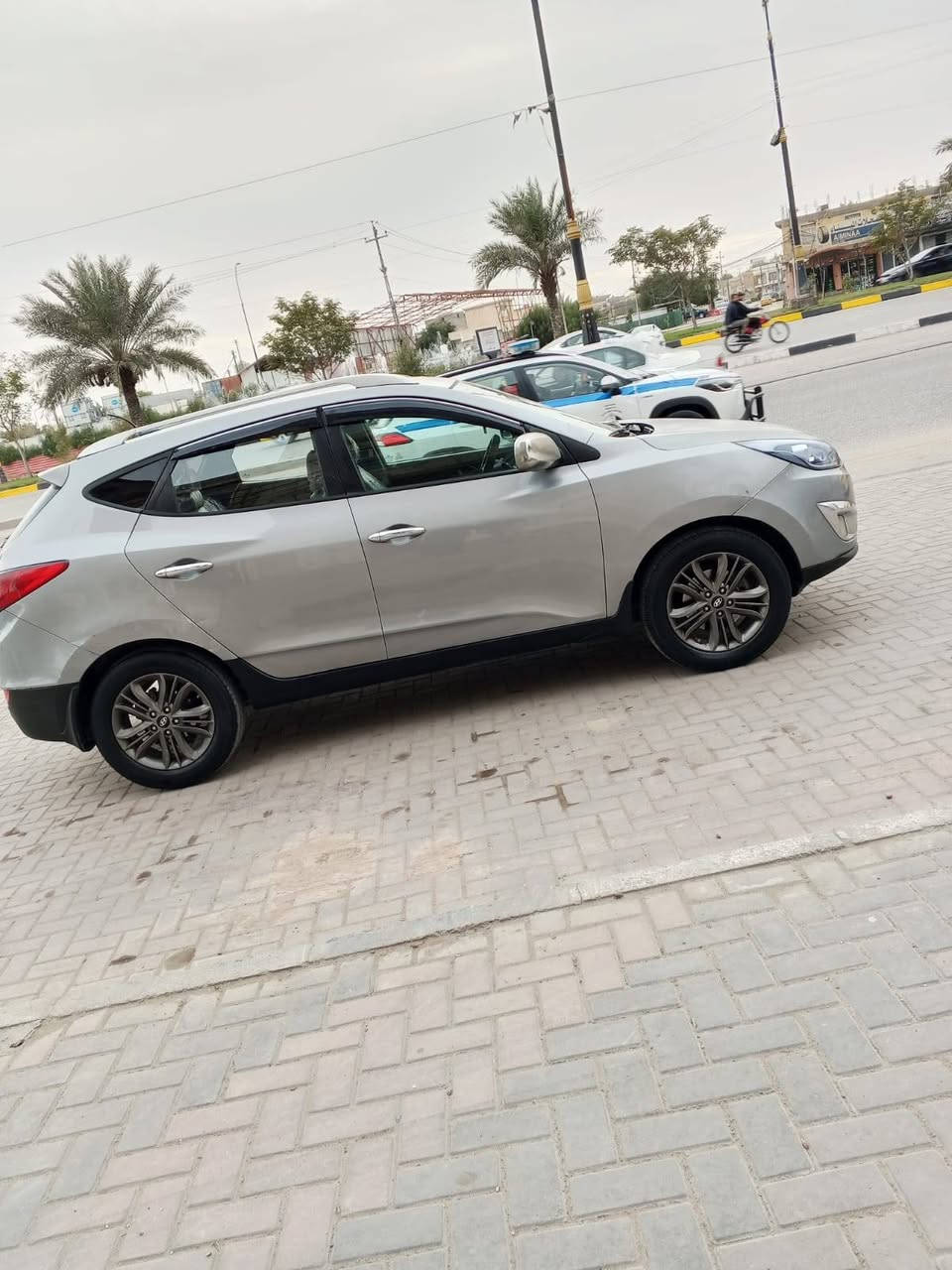 السلام عليكم توسان موديل 14امريكي مكينه 2400 مواصفات شاشه كامره خلفيه كشنات جلد تبريد تدفه تخم تاير حداديه خلفي امامي جديده كهربائية فول شغال سنويه الغايه 2030 ابسمي تحويل مباشر بيه قطعة واحدة صبغ وباقي كفاله سعر 118 العنوان كربلاء ***********
