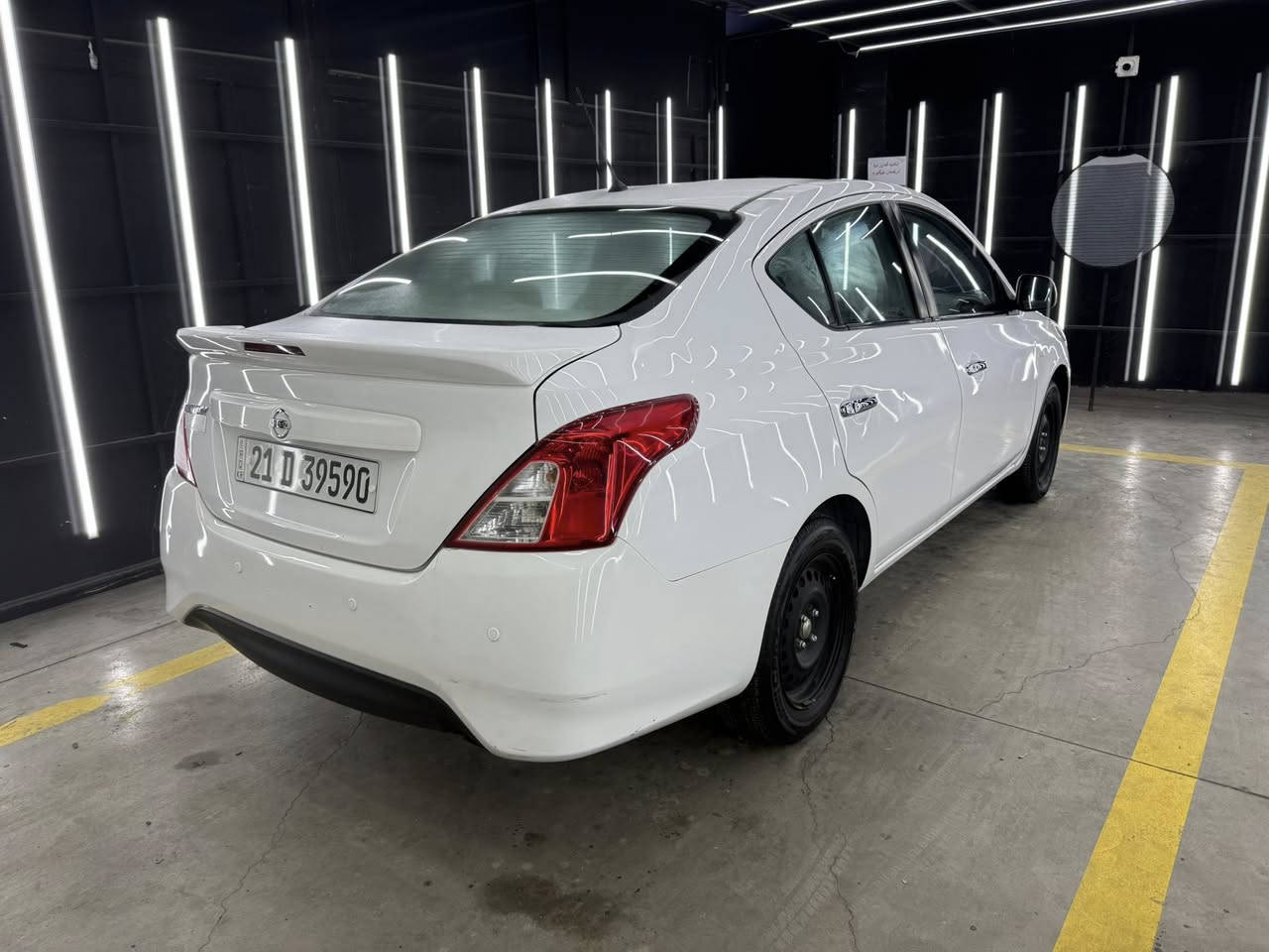 نیسان صنی هندی ٢٠٢١ ماشی ٨١ الف  سونار موجود  بیا شویە بارد
مکان کلار 
سعر قفل ١١٨
***********
