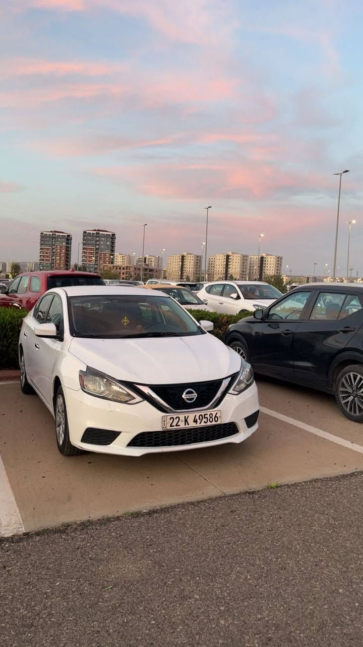 السلام عليكم سينترا للبيع موديل 2017 وارد امريكي سياره حلوة حادثها بسيط خابر ودلل
*********** بي واتساب سعرها 123 بيها مجال بسيط
