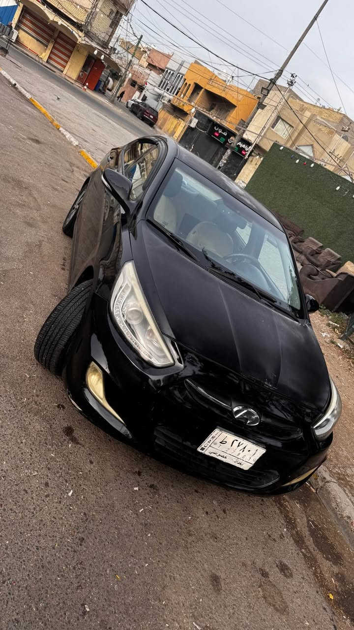 السلام عليكم 
هونداي اكسنت ٢٠١٥خليجي  
ماشية ٩٠,٠٠٠ كم 
مواصفات عادية 
بدون صبغ بدون حادث فقط بيها بارد قليل بالبنيد 
سيارة نظيفة ممتعوبة 
سعرها ٩,٠٠٠$ 
مكان السيارة زعفرانية 
 رقم الهاتف*********** بغداد, العراق
