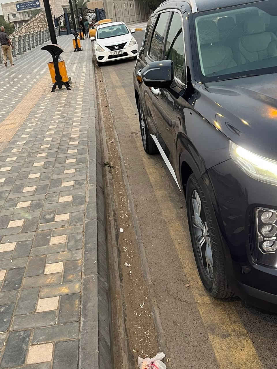 السلام عليكم بلسايد 2021 فول مواصفات داخل ابيض ملكي منفصل صور الحادث بلمنشور السعر 250 وبيه مجال مكان بغداد رقم الهاتف ***********
