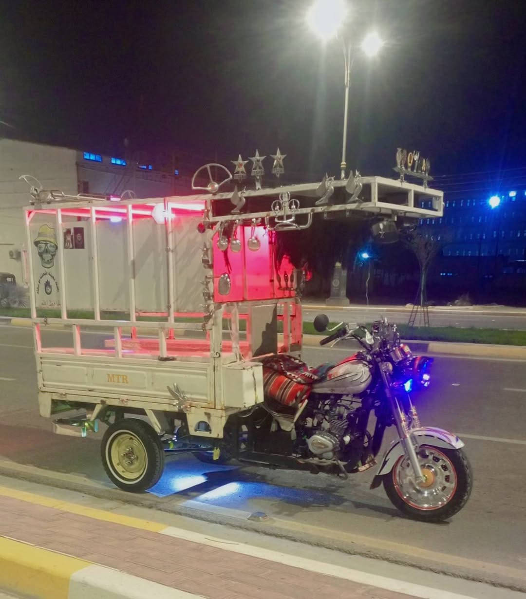 سلام عليكم ستوتة للبيع موديل 2007الشراي يتصل ***********خاص مرد
