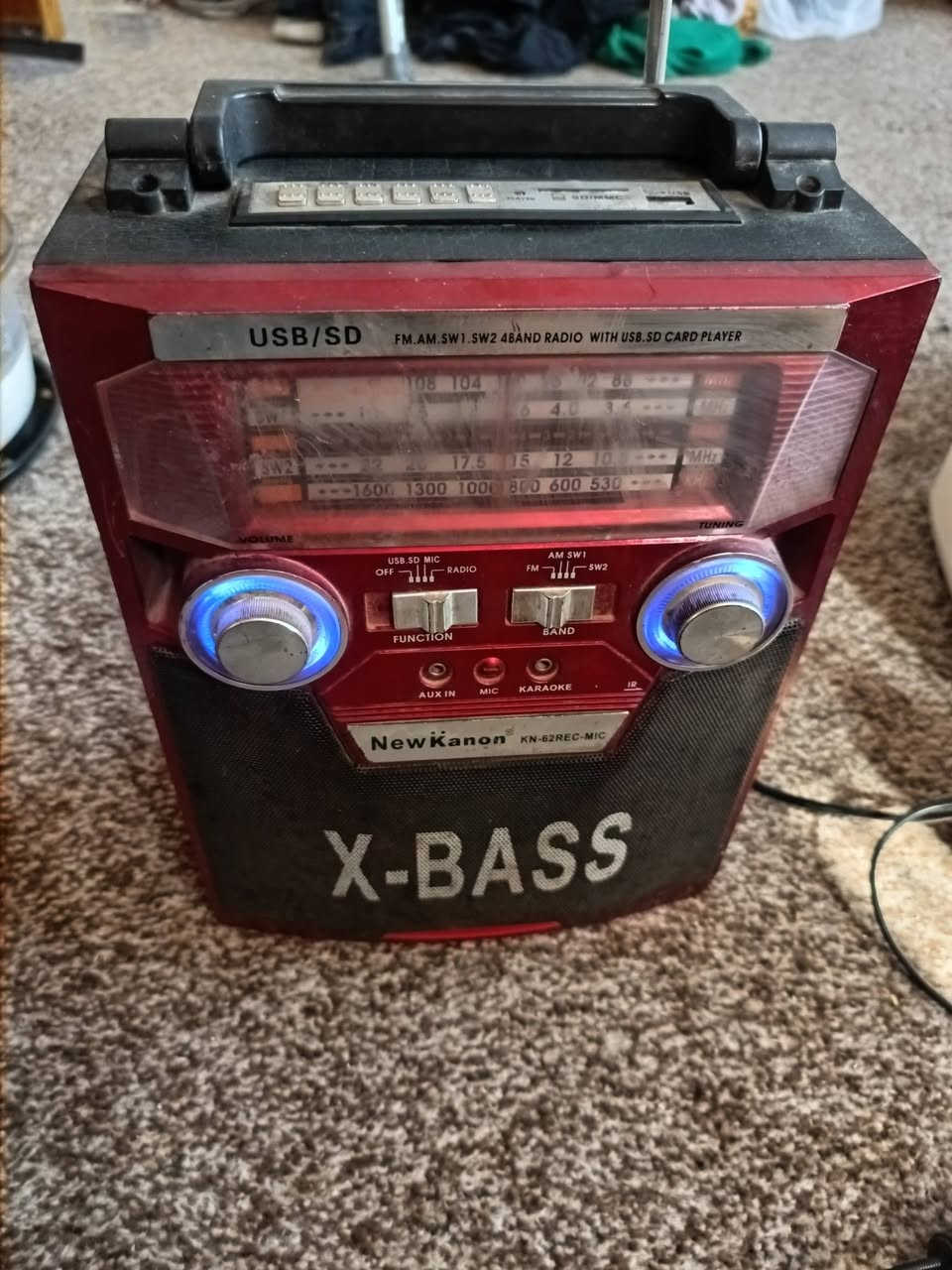 راديو +ام بي ثري قديم
معه راديو صناعه يابانيه ثنينهن سعرهن 35الف شغالات مثل ما موضحات بالفيديو نضيفات


**إذا كنت صاحب هذا الإعلان وتريد حذفه لأي سبب، رجاءا أرسل رسالة إلى الدعم الفني**