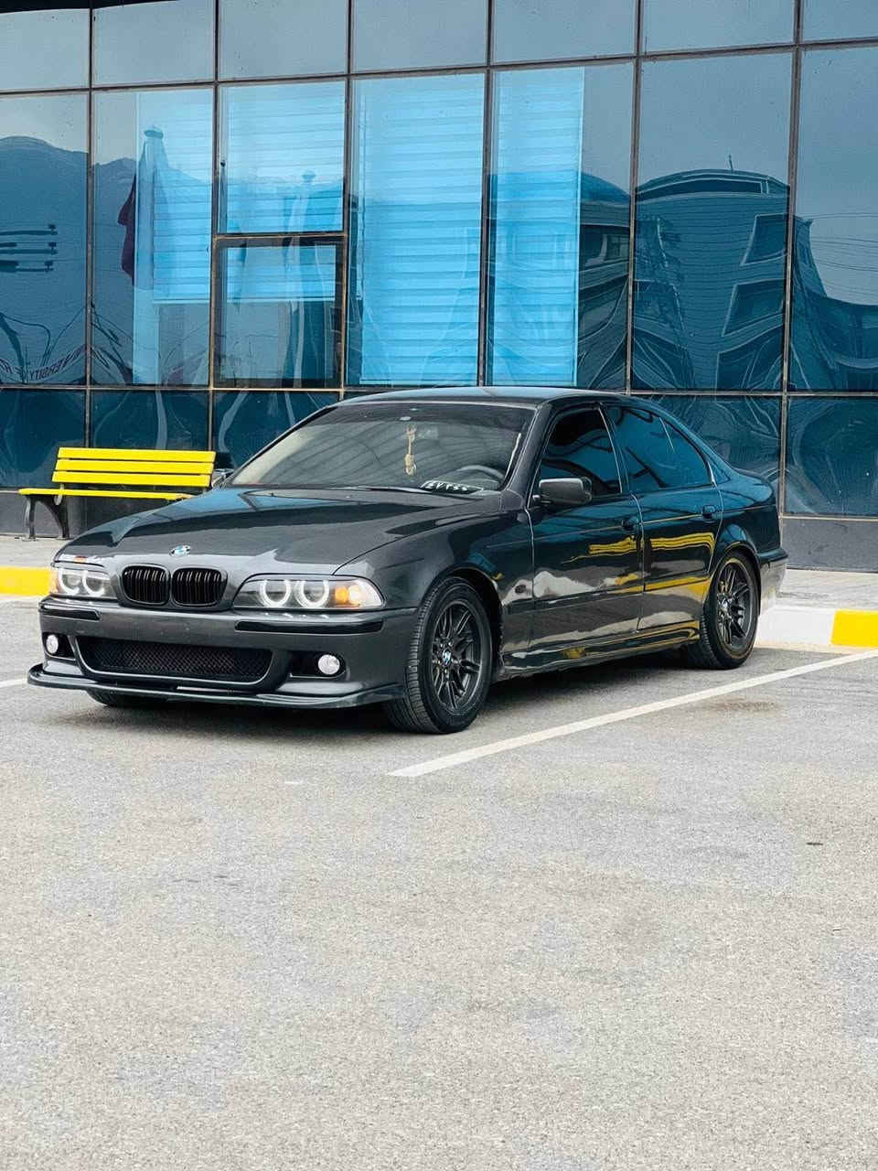 بى ام سقر مؤديل ١٩٩٩ ئارم پلاستيك هه ولئر مه كينه ٥٢٥ ى ده بل ديجيتال سه ياره كه عامه بؤ جوانى گئر تؤماتيك+عادى+سپؤرت سعر ٧٣ كه مئك مه جال 
*********** كويسينجاك, أربيل
