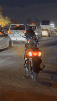 دراجه سنكس فحل تخبل 

مشاءالله أوراق كامله 

مكينه مكفوله كفاله عامه  بانزين كله محسن دهن ب ٢٠ ألف كله ٢٠ ٢٥ يوم ابدله مداريه ما اطلع بيه ملتهي بلعمل

تأخذ تفحص وين ما يعجبك ربع نكره سلف 

سعره 750 

مراوس شعدك بيسي اكس فورزه جبلي ذني لمطلوبات  فرق نتفق مو مشكله 

موجود وتساب فيس خط :***********: مكاني شعب شارع عدن قرب مستشفى زهراء
