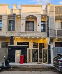 حي الجهاد • ١٠٠م • ٣ غرف