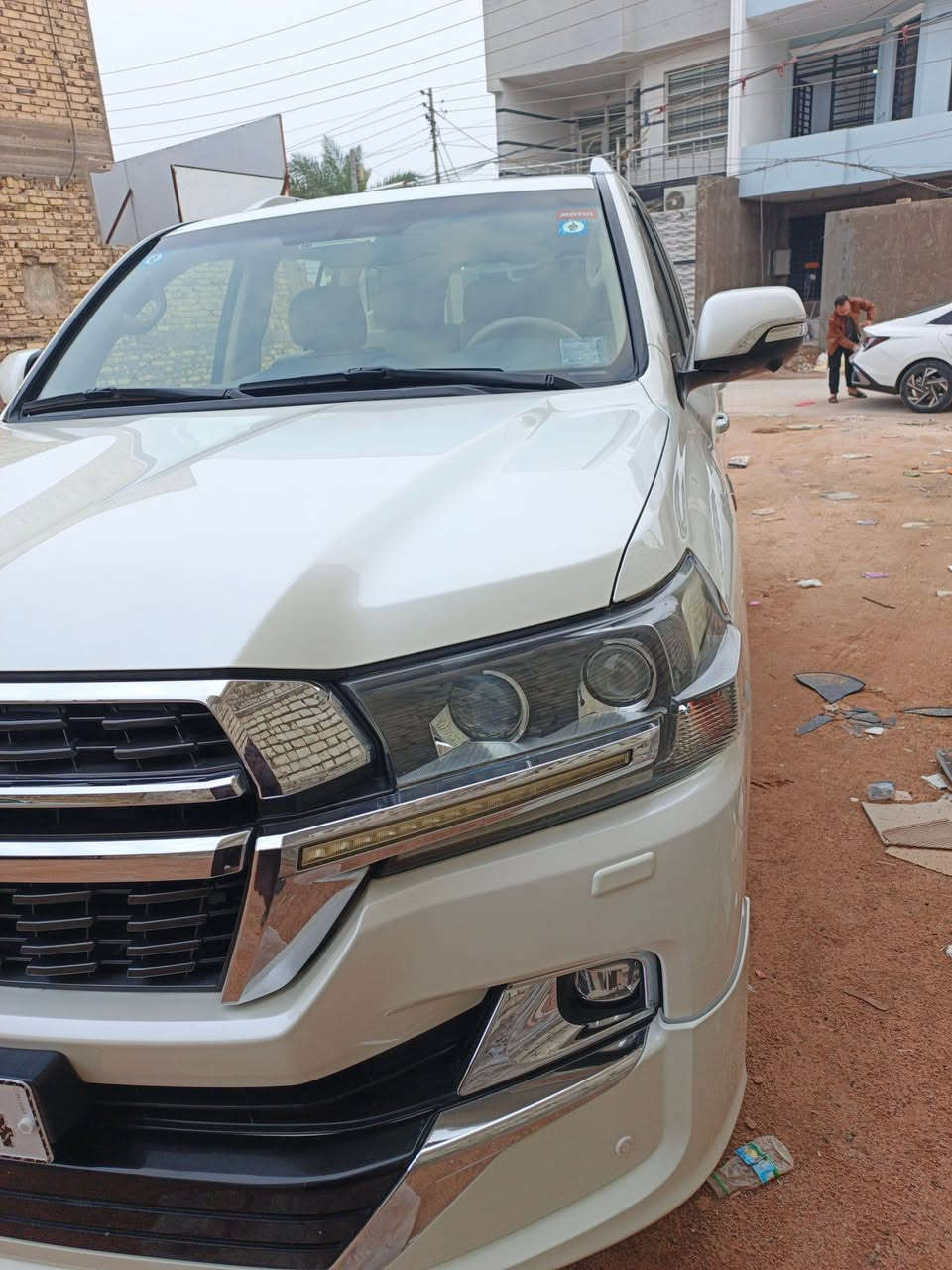 لاندكروز شركات 21 السياره جديدة جداً على وضع الشركه ارضيه جلد تشغيل عن بعد بصمتين كامرات محيطيه الكراسي الكدام كهربائية الاتصال على *********** أو الخاص
