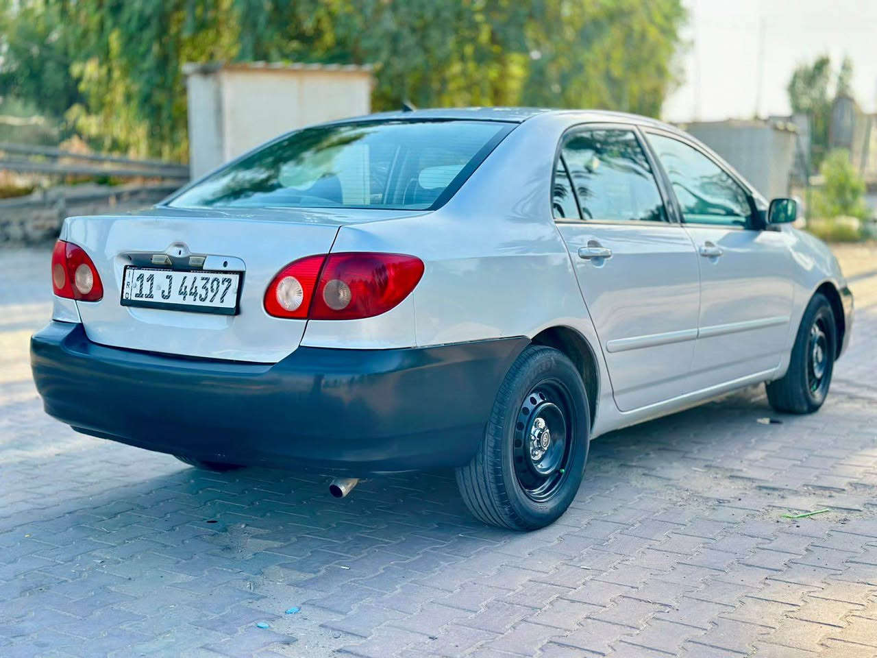 السلام عليكم 
كورلا نحلة موديل 2008 مصبوغة عام للجمالية محرك كير خير من الله تبريد كهربائيات كلها شغالة حدادة نص 50‎%‎ السعر 81$
للاستفسار الاتصال 
***********
رجاءآ لحد يتراسل على الماسنجر فقط الاتصال 
ممنون منكم بغداد, العراق
