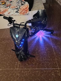 لللبيع جديد جبته الابني وميعرف يسوق يتحمل وزن الحد ١٠٠كيلو  ب١٥٠ بعده ...
