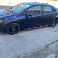 كورلا للبيع السيارة موديل ٢١ كوري وليس صيني سونارها مرفق بالصور مابيها...