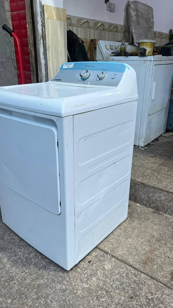 مجففات امريكي جمله ومفرد العنوان البصره المعقل خمسين حوش متوفر توصيل ***********
