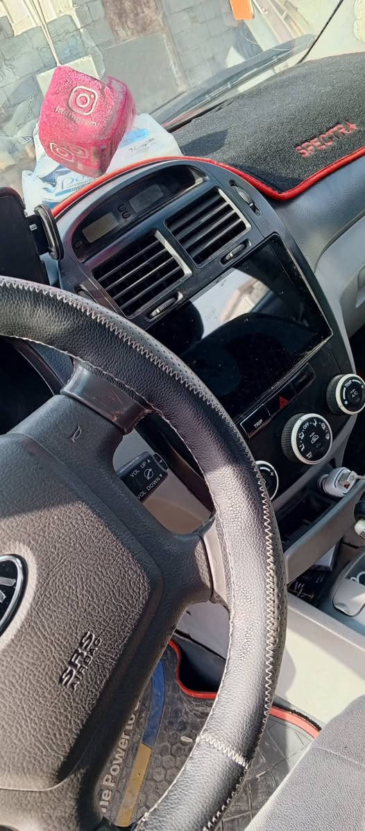 سلام عليكم سبكترة للبيع محرك وكير خير من للة تتفئه وتبريد شغال سعر 55 ***********
