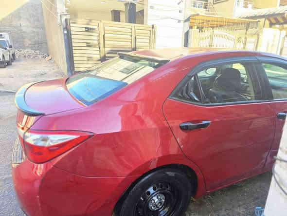 السلام عليكم: كورلا أمريكي موديل 2016 فئه Le رقم اربيل باسمي ماشيه 155m مكينه 1800 حادثة بامريكا جامع وبنيد  وبالعراق صار بيه جاملغ الامامي رش نص جاملغ بدون دواخل سياره خير من الله مناقصها ايي شي السعر 128 وبيه مجال بسيط ان شاءالله 
*********** بغداد السيديه
