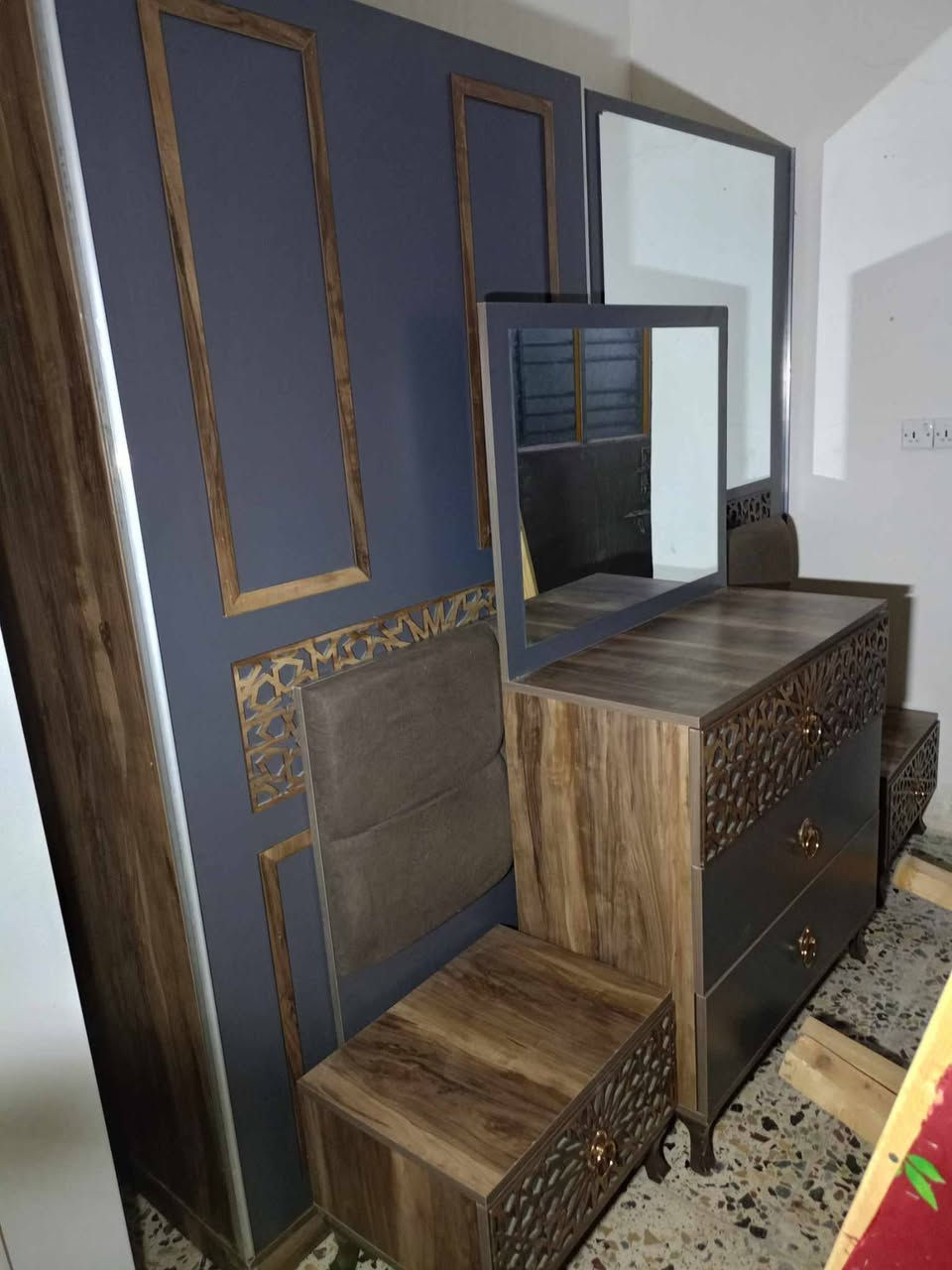 غرفة تركي 🇹🇷 مستخدام 5قطع  ✨✨
نضافه 90 💯
نظام سلايت 💖
السعر 400💖💸
مع شد🪛 ونقل 🚚  مجاني  داخل بغداد  محافظات بكروه
للحجز سكرين وتفضل خاص


**إذا كنت صاحب هذا الإعلان وتريد حذفه لأي سبب، رجاءا أرسل رسالة إلى الدعم الفني**