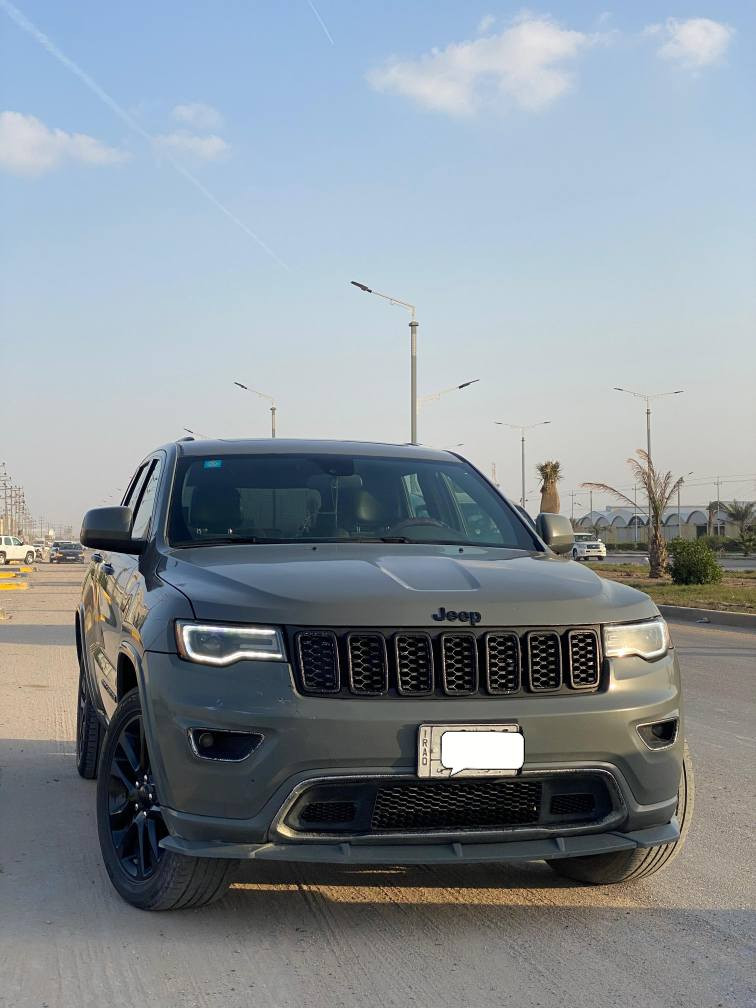 جيب شيروكي 2021 
لون اسمنتي مميز فول مواصفات 
السياره بأسمي رقم بصره تحويل ثاني يوم
السياره كامله وجاهزه من كلشي ماعده التبريد بي ليك
السعر 225 وبيها مجال 
 العنوان بصره ابي الخصيب 
للتواصل *********** ابو الخصيب, البصرة
