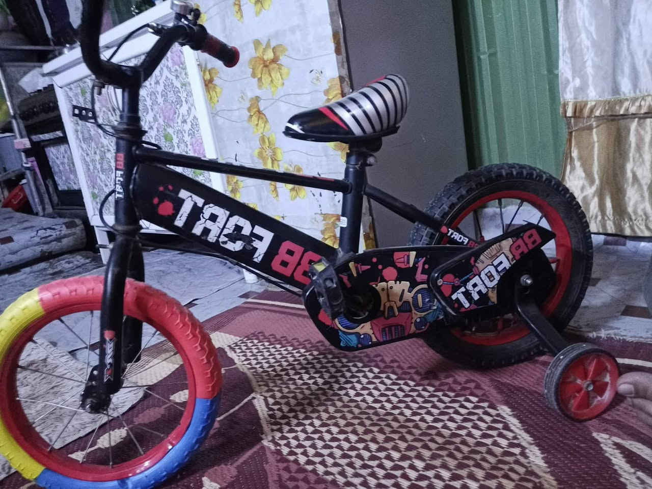 زغير 30 الوصط 50 الجبير 60


**إذا كنت صاحب هذا الإعلان وتريد حذفه لأي سبب، رجاءا أرسل رسالة إلى الدعم الفني**