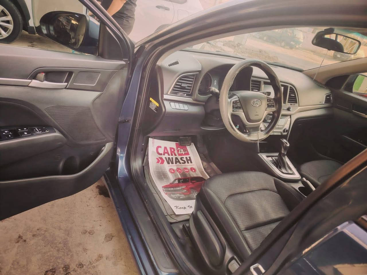 اسلام عليكم النتره موديل 17 السياره فول مواصفات مكينه 2000 دوش كفاله كير اومكينه ماعده فته وابصمه بيه بنيت اوجاملاغاد اوره مضروبه البج سالم بس بنيت مصبوق جماليه رقلم أربيل كبل تحويل السعر 110 أوبيه مجال بصيط مكاني بغداد يم علوت الرشيد***********
