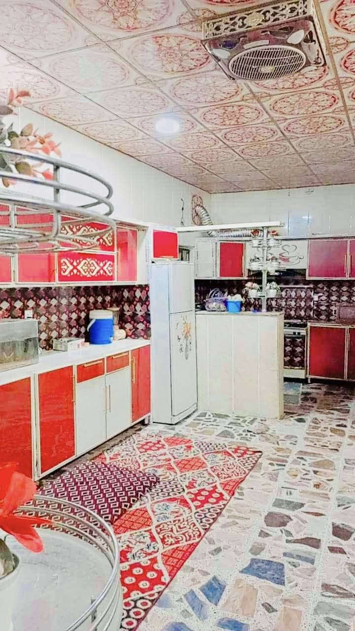 🏡 للبيع دار طابقين – تكريت / شارع الاربعين

📍 قرب مأكولات كل يوم

✨ فرصة استثمارية ممتازة في موقع حيوي ومطلوب

🔹 مساحة الدار: 290م
📐 الواجهة: 14.5م
📐 النزال: 20م
🛣 عرض الشارع: 6 أمتار

✅ الدار مقسمة إلى:
▫️ طابق أرضي مؤجر
▫️ طابق ثاني مؤجر

💰 الدار مناسبة جداً للاستثمار وتحقيق وارد شهري مباشر

📍 تقع في منطقة مميزة وغنية عن التعريف لما تحتويه من:
▫️ خدمات متكاملة
▫️ أسواق وحركة تجارية كبيرة
▫️ أماكن ترفيهية
▫️ موقع حيوي قريب من مختلف الاحتياجات

✅ تحويل مباشر
📸 نرفق لكم صور الدار

📞 للاستفسار:- شركة نصير للعقارات

📍 عنوان الشركة : صلاح الدين – تكريت – القادسية – قطعة 500 وسط الشارع التجاري السائدين

📱 الاتصال على الأرقام التالية:
***********
***********
