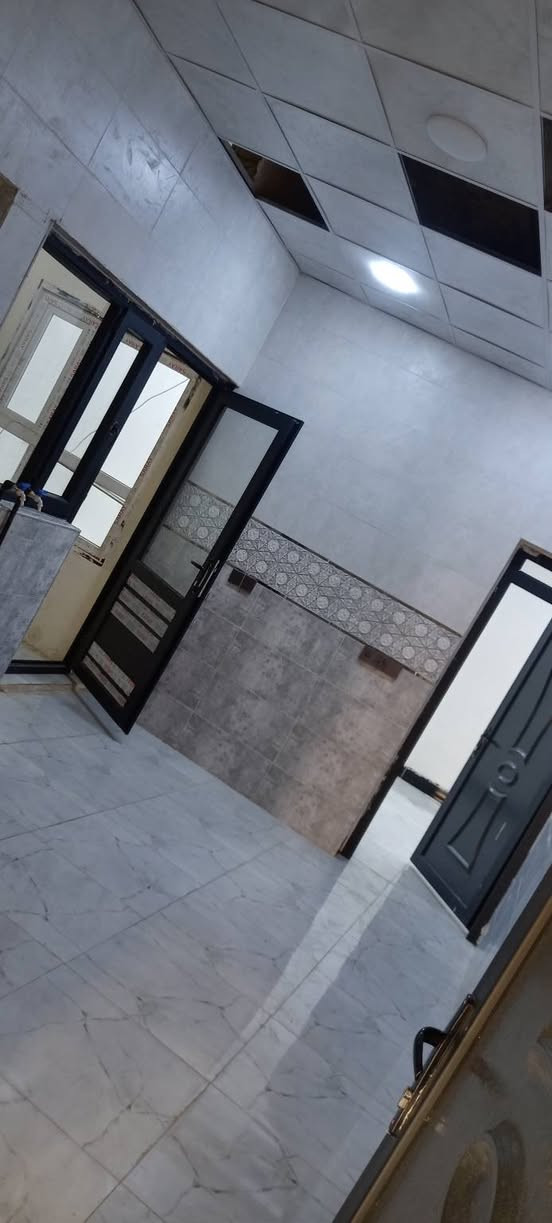 لليجار مشتمل 100متر اب 58 للتصال ***********
