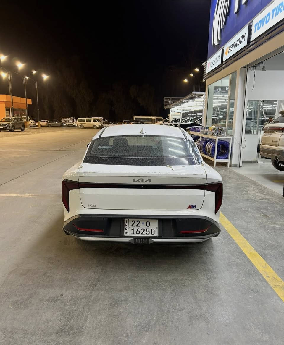 ١٦٠٠ وكاله نيم ضمان خمس سنوات ماشيه ٦ الف كيلو باسمي مدوشمه كشنات ودركه وارضيات ووياها ارضيات مال شركه جديده السعر ١٨٠ وبيها مجال اتصل وتدلل ***********
