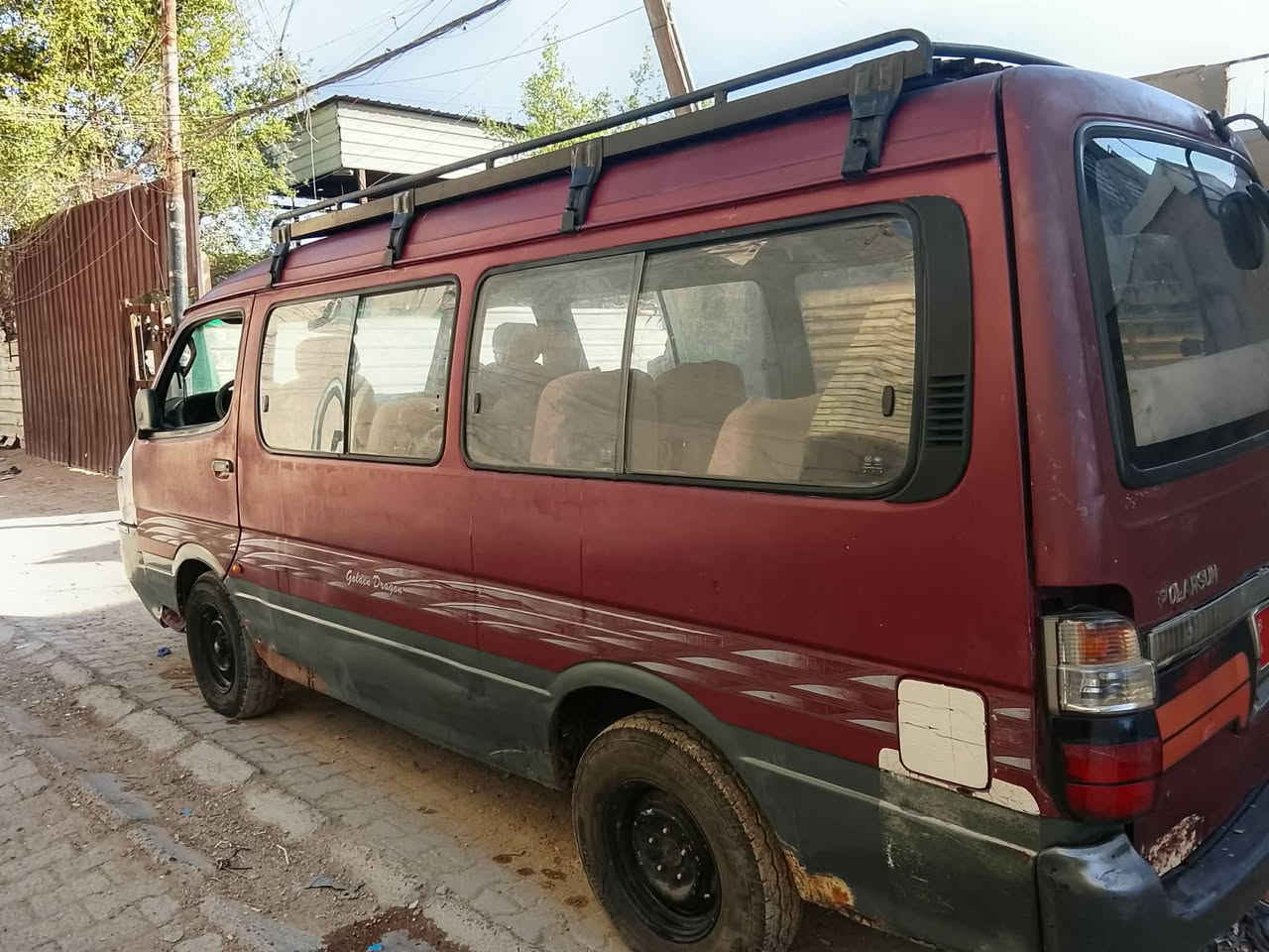 السلام عليكم
بولارسن 14 راكب  مكينه ونجي 6 سلندر بيهه تنقيص كلش قليل  كير اوتو جديد كشر شوف العين بي تلحيضات بصيطه طخم تاير جديد صدر جديد الرقم احمر بسمنه تاخذ مصفره غرامات هيئه ضريبه  سنويه نافذه الموقع بغداد ابو دشير 
السعر 30 وبيهه مجال حك الجيه 
هاتف ***********
