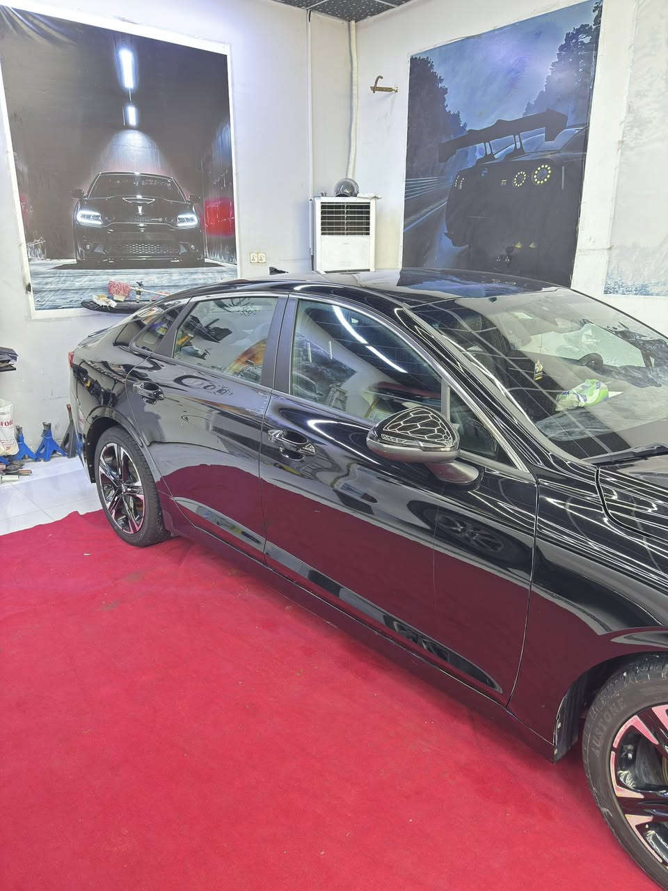 السلام وعليكم
K5 للبيع 

موديل 2021 

فئة الGt line

الممشى 98الف كيلو 

وارد امريكي 

حادثها بنيد ودعاميه بس ما واصل للعرضانيه 

نكدر نكول ( خفيف ) مو قوي 

السياره جديده شوفت عينكم 

الون اسود 

الرقم بصره معوقين وكاله بسمك ثاني يوم الشراء

السياره كير مكينه تايرات حداده كلهن مكفولات 

السعر 170 وبيها مجال بسيط للطيبين 

الرقم للأستفسار ***********
