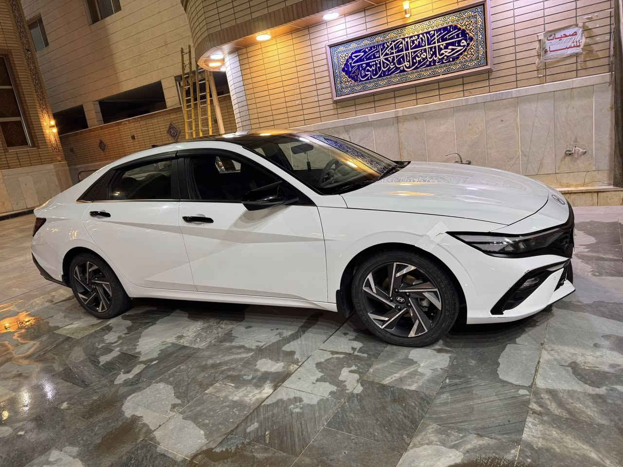 السلام عليكم  النترا ٢٤ خليجية فول مواصفات محرك ٢٠٠٠ ماشية ٦٠ الف….السعر ١٧٣…..سونار موجود بالصور  فقط باب السائق مبدل ابلادي بدون صبغ …التفاصيل مذكورة كلها ..مكان السيارة كربلاء….***********
