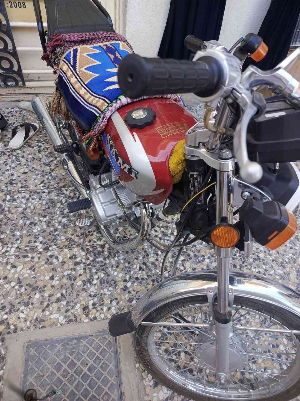 سلام عليكم اربعه كير نامه 3احرف كفاله عامه من كلشي مديل 26  لون ماروني كشن دبلات تانكي صفاحيات شلامجه  أوراق سكنر وصل معرض  السعر ( 800 ) بيهه مجال بسيط اتصل بيك خير تدلل مكاني كربلاء ***********
