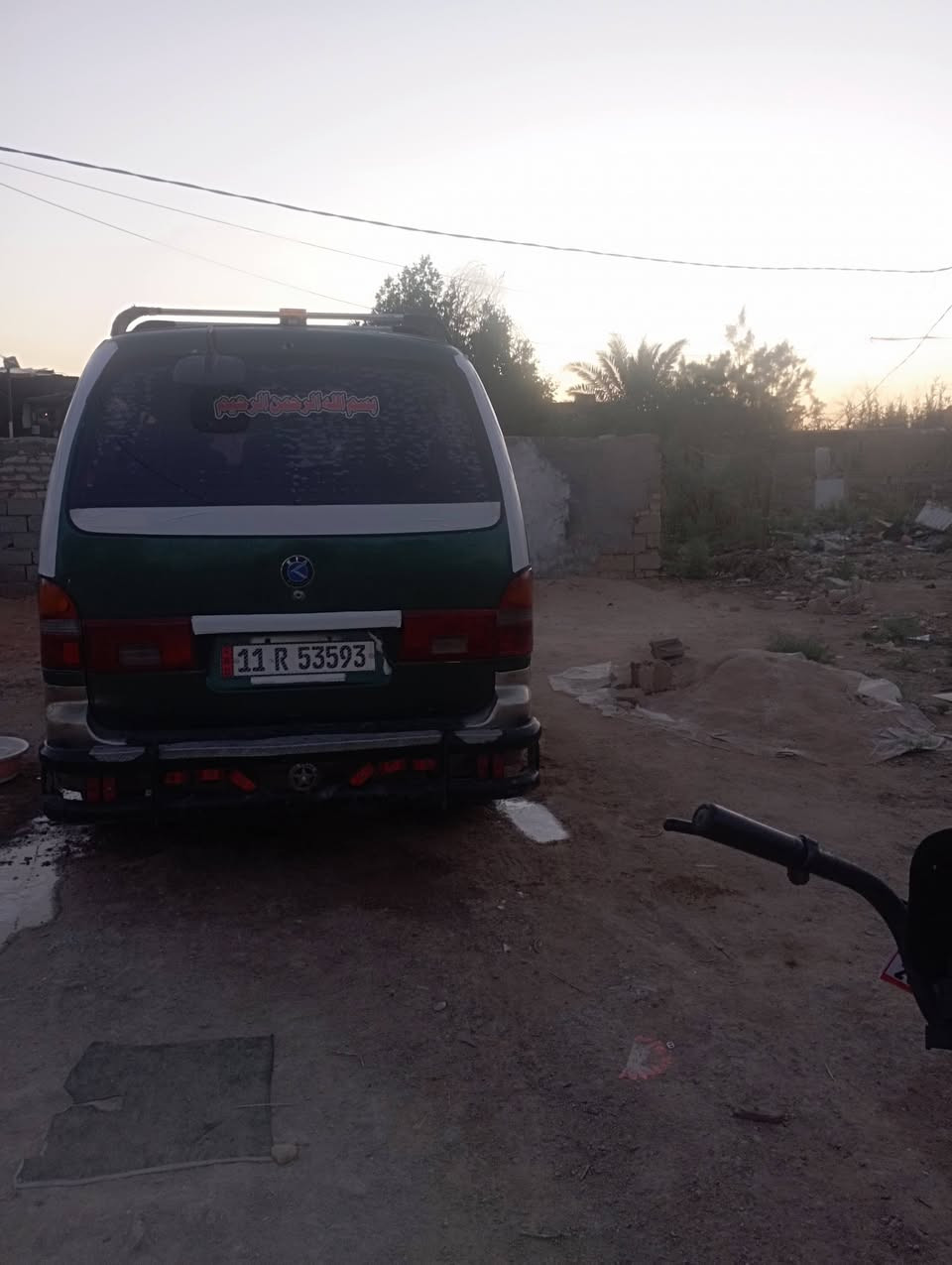 سلام عليكم سياره بريجو للبيع موديل 96 محرك ينقص كير جديد اكسن جديد حداديه جديده مصفره هيئه خط بحث أبو غرق بابل حسين مكان سياره حله أبو غرق سعر 48هل موجود ***********
