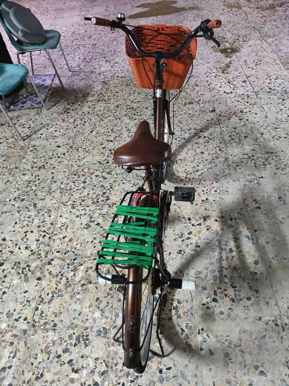 السلام عليكم بايسكل بناتي للبيع 6 نمر موديل 2016 سعر 95 وبي مجال. العنوان بغداد عبيدي شهداء الثالثه الاستفسار متواجد فيس او رقم ***********
