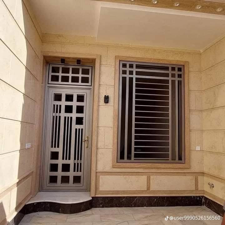 سلام عليكم صباغ ديكورات منازل شغل درجه اولى كافت نواع الصبغ شغل تسليم مهندس ولتزام بلعمل ***********
