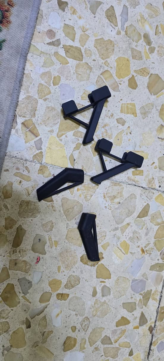 سلام عليكم  درون البيع مافك برو جديده  شرط الفحص  بس بيه نقص شريط كمبل سعر 650 بيه مجال رقم ***********
