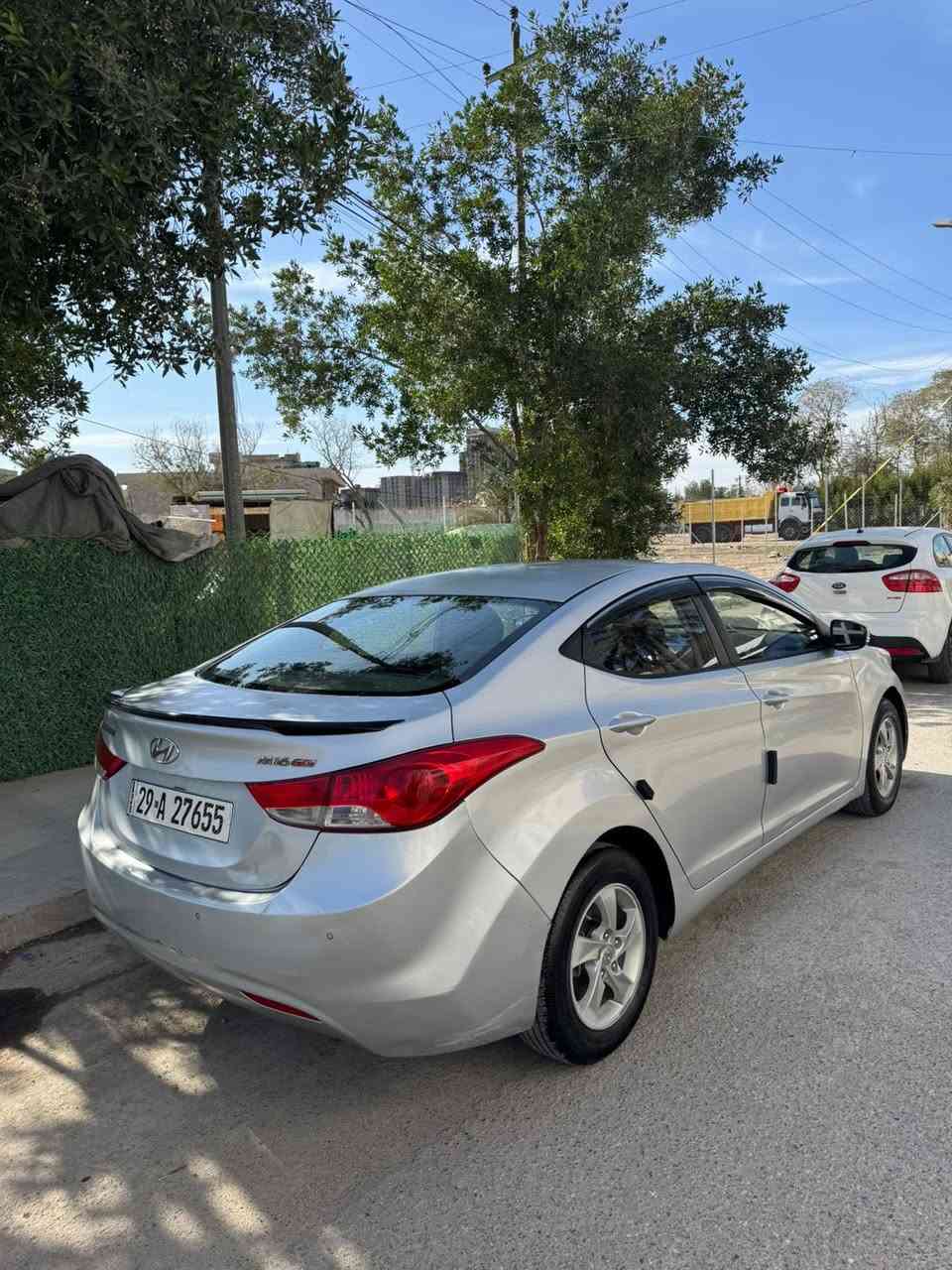 السلام عليكم
مكلف بالنشر

الالنترا ٢٠١٢ وارد كوري رقم انكليزي باسمي 

بيه ه قطع صبغ  بدون دواخل مكاني بغداد العامرية 

السعر ٨٠ قفل 

للاستفسار ***********
