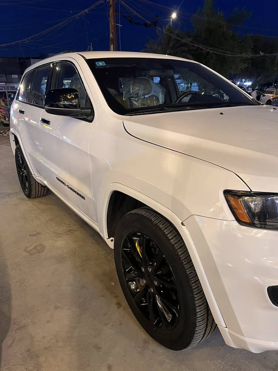 السلام عليكم جيب 2020
ماشيه70 الف                                                                                     بصمه تشغيل عن بعد

حساس خلفي توقف ذاتي 

اطفاء ذاتي عند الوقوف 

فور ويل اوتو 

حادثها جاملغ وبنيد 

السونر مرفق مع الصور 

السعر 220 

للستفسار ***********
