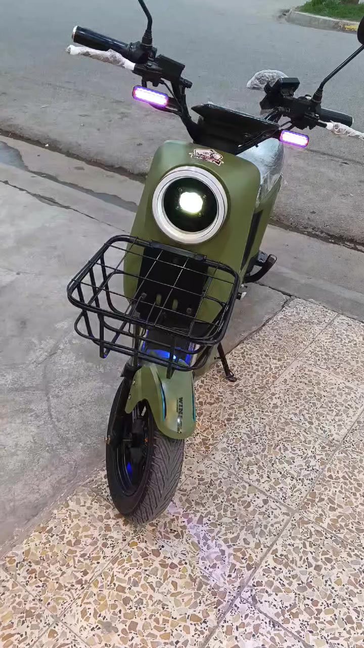 سلام عليكم للبيع 400 او مراوس بغير دراجه شحن او بانزين بس يكون مرتب ونضيف كركوك حي العسكري للستفسار ***********
