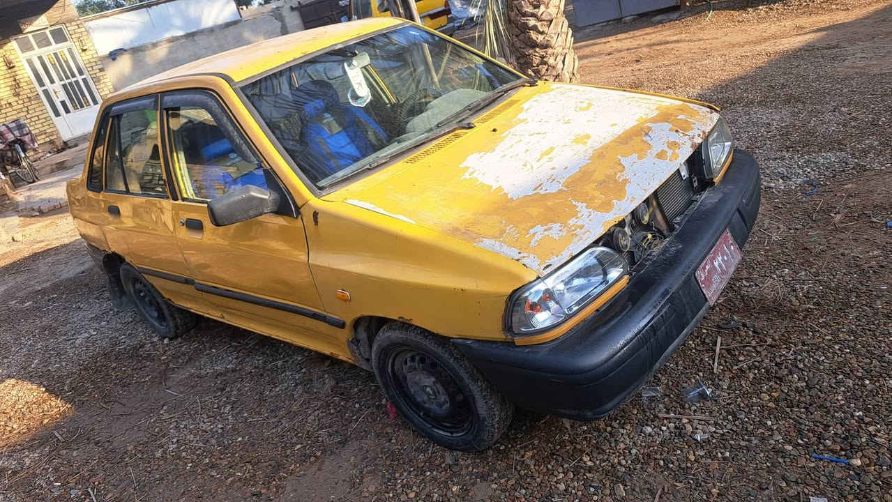 السلام عليكم سايبا مويل 2012  رقم قادسيه مجفته جديد عليها هيئه 355 .الف غرامه مصفره السياره يرادلها ترتيب  السياره صاحبها ايريد تحويل السعر 16 ورقه مكاني بغداد جسر الدوار شارع 100
***********
