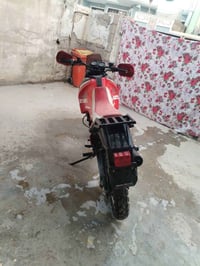 قفاز • موتور • مكينة ٧٥٠