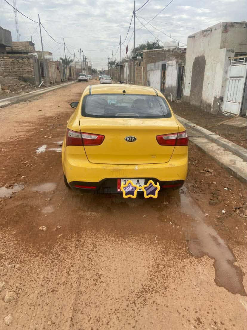 سياره كياريوموديل 15مثنى انكليزي بيها طخه بالجاملغ الامامي تخم تاير جاهزه وهذ رقمي ***********
