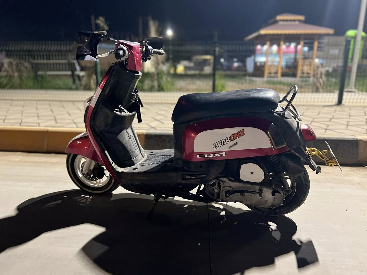 السلام عليكم دراجه بوليس للبيع  موديل ٢٠٠٨ كابريتر سلف هندر كهربائيات كله شغال دراجه خير من الله  شلعه ومعدل تشك الكاع عليها كلجات رياضي تخم تاير جدد كفرات ختم واحد السعر ٥٥٠ وبيها مجال مكاني ديالى بعقوبه للاستفسار على الرقم ***********
